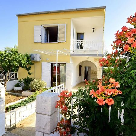 Holiday Home Lolita By Interhome Racisce Exterior photo